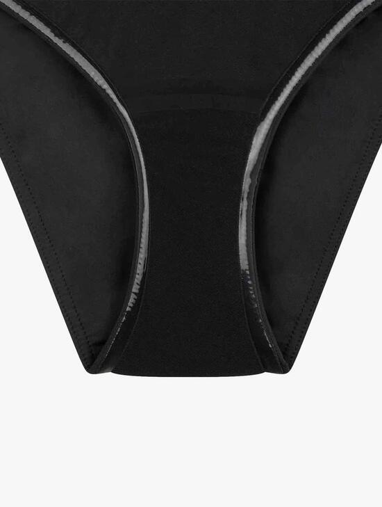 Le maillot menstruel ado Smoon avec ses bandes silicones. Sain, fiable, absorbant des flux moyen, bon maintien